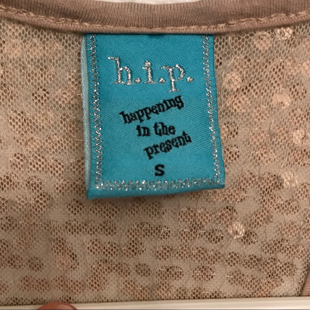 Sequined tank - Picture 3 of 3